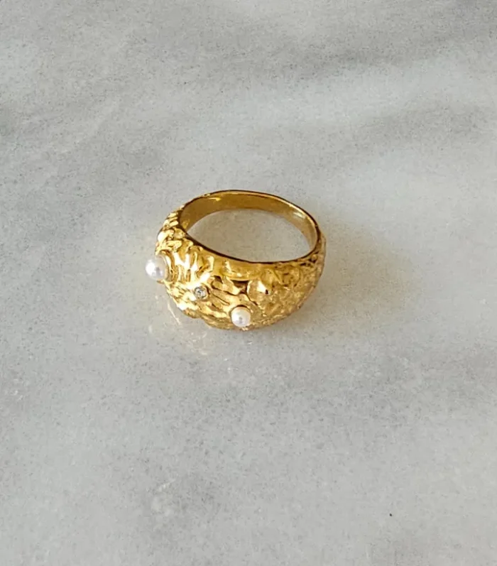 Hammered Pearl Ring