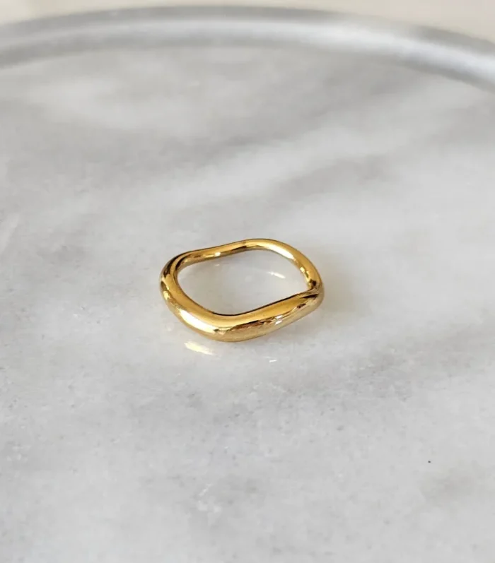 Plain Crystal Ring