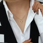 Zirconia Cross Necklace (2)